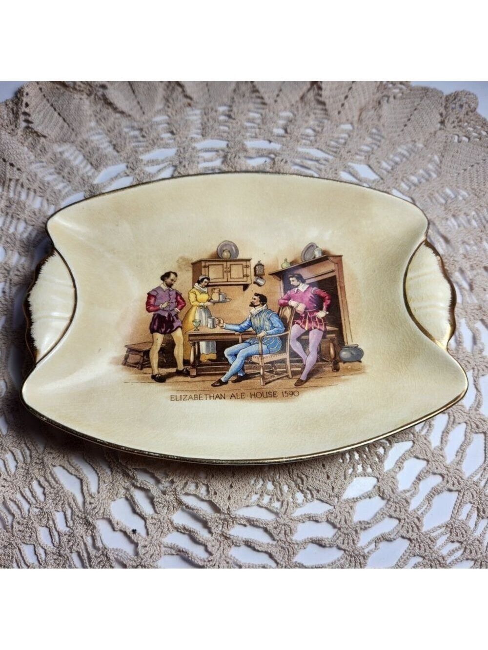 Royal Winton Grimwades Dish 7.5" x 5.75" Elizabethan Ale House 1590 Vintage